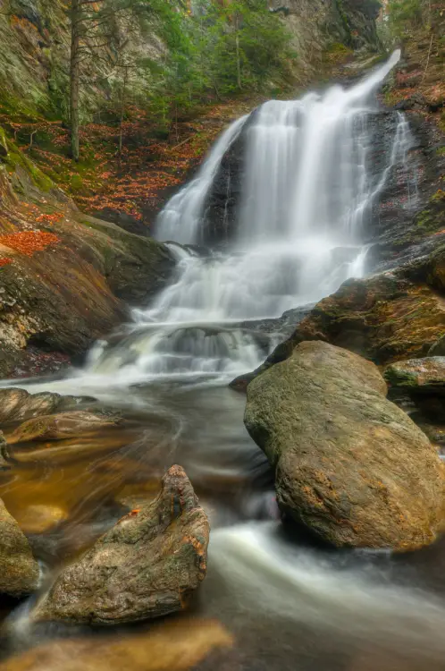 Moss Glen Falls