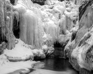 "Frozen Hawthorne Falls I" - White Mountains, NH