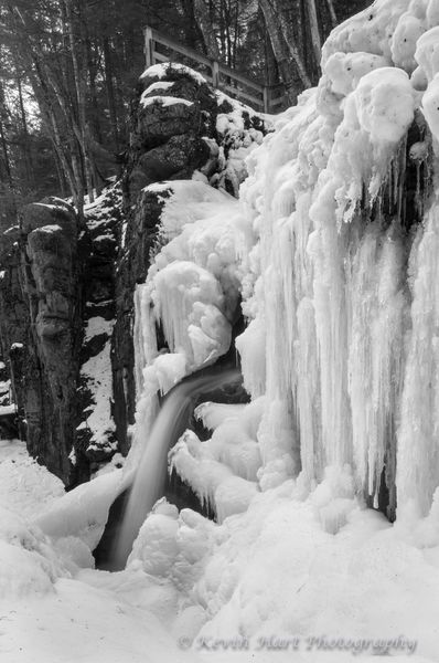 New Hampshire, Franconia Notch State Park, waterfall