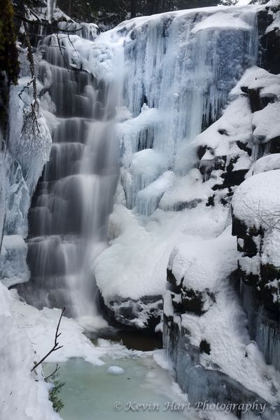 Hawthorne Falls, NH, beginning to freeze.